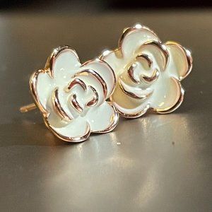 Rose Gold and White Floral earrings